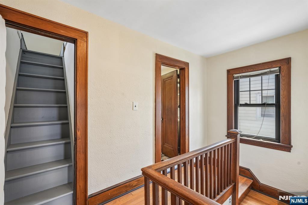21 Ferncliff Road Bloomfield, NJ 07003 - Photo 26 of 46