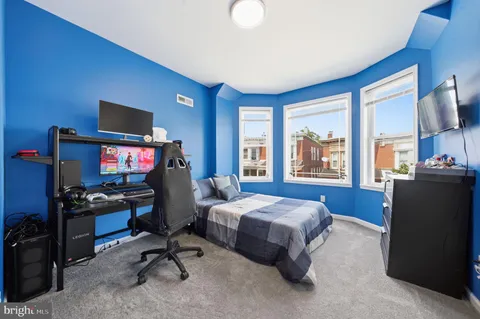 $325,000 | 6114 Ross Street, Philadelphia, PA 19144