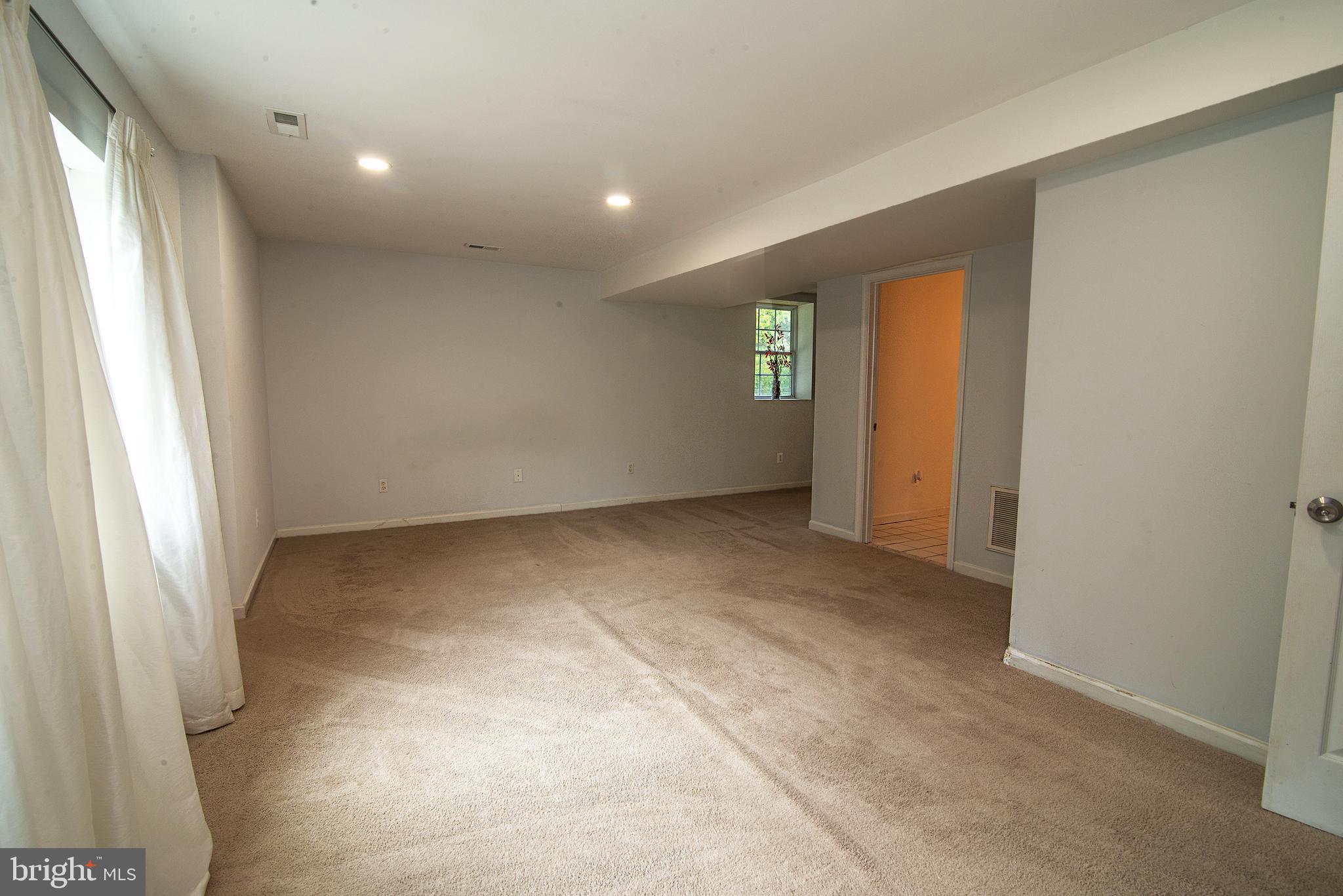 4748 Dickerson Road Partlow, VA 22534 - Photo 14 of 40 Oversized primary bedroom