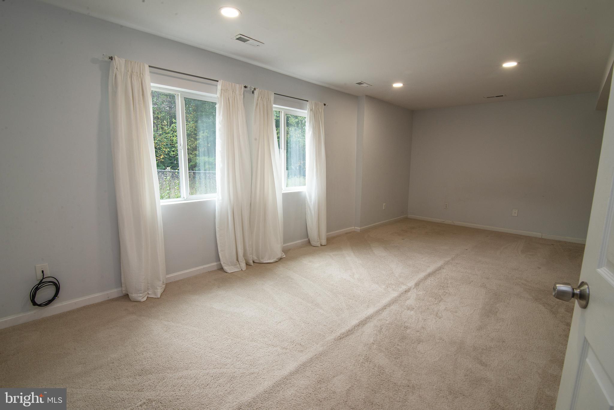 4748 Dickerson Road Partlow, VA 22534 - Photo 15 of 40 Oversized primary bedroom