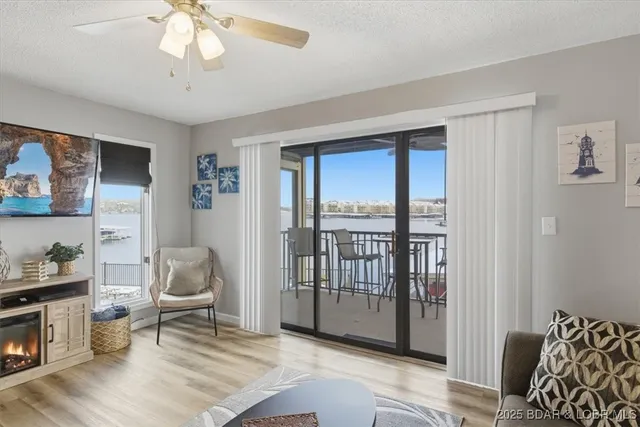 $229,000 | 1542 Harbor Point, Unit C201, Osage Beach, MO 65065