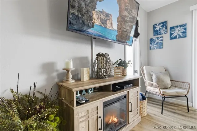 $229,000 | 1542 Harbor Point, Unit C201, Osage Beach, MO 65065