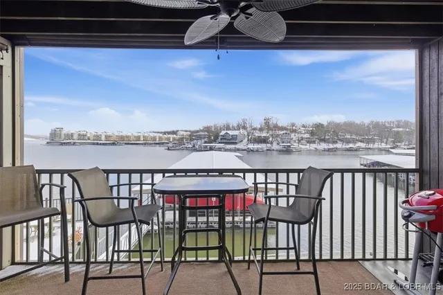 $229,000 | 1542 Harbor Point, Unit C201, Osage Beach, MO 65065
