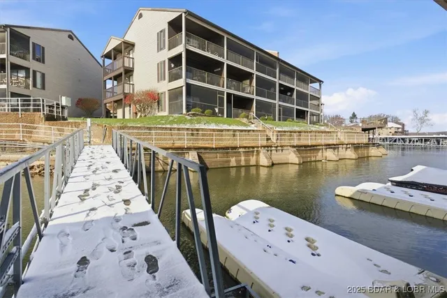 $229,000 | 1542 Harbor Point, Unit C201, Osage Beach, MO 65065