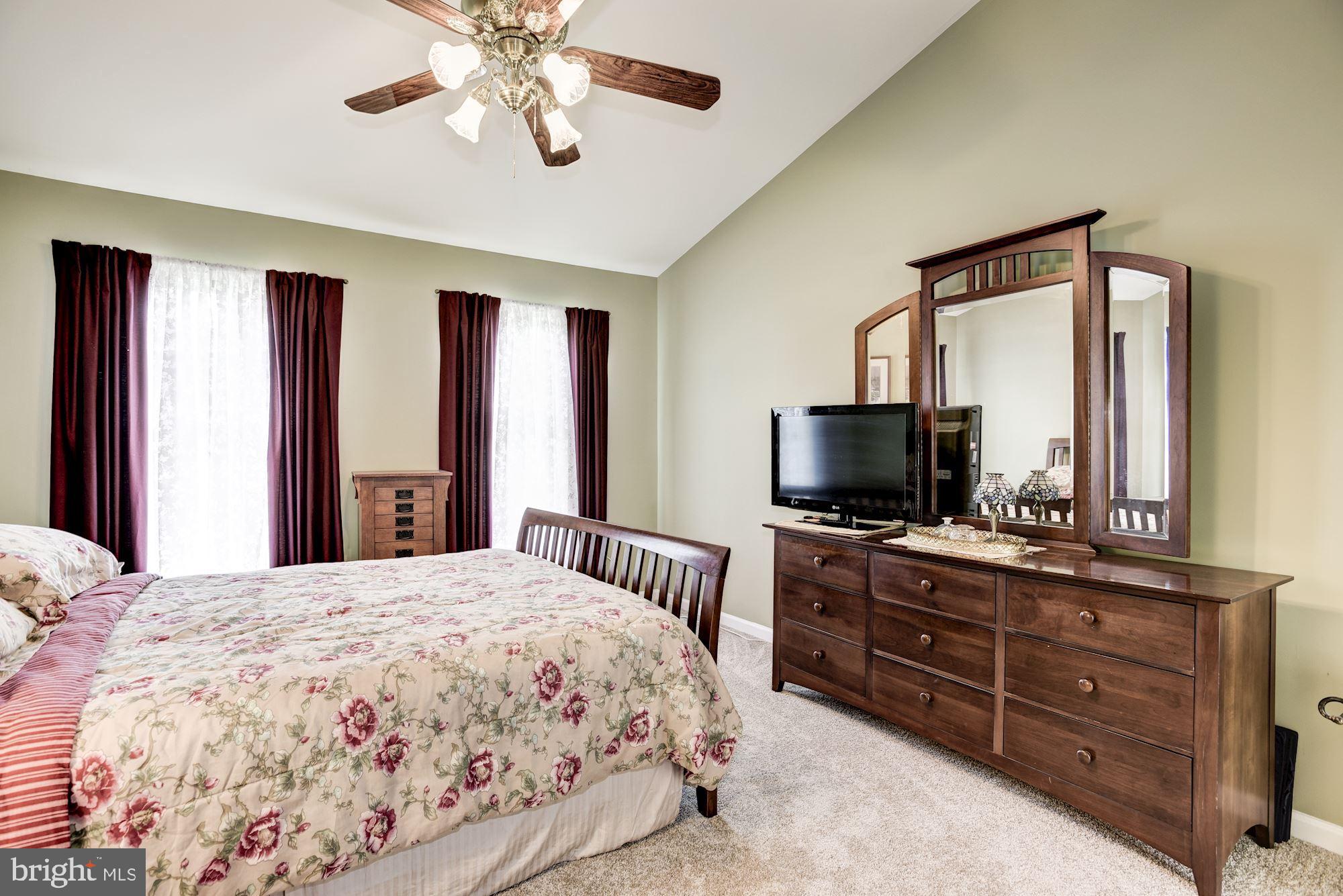 20709 Rainsboro Drive Ashburn, VA 20147 - Photo 12 of 28