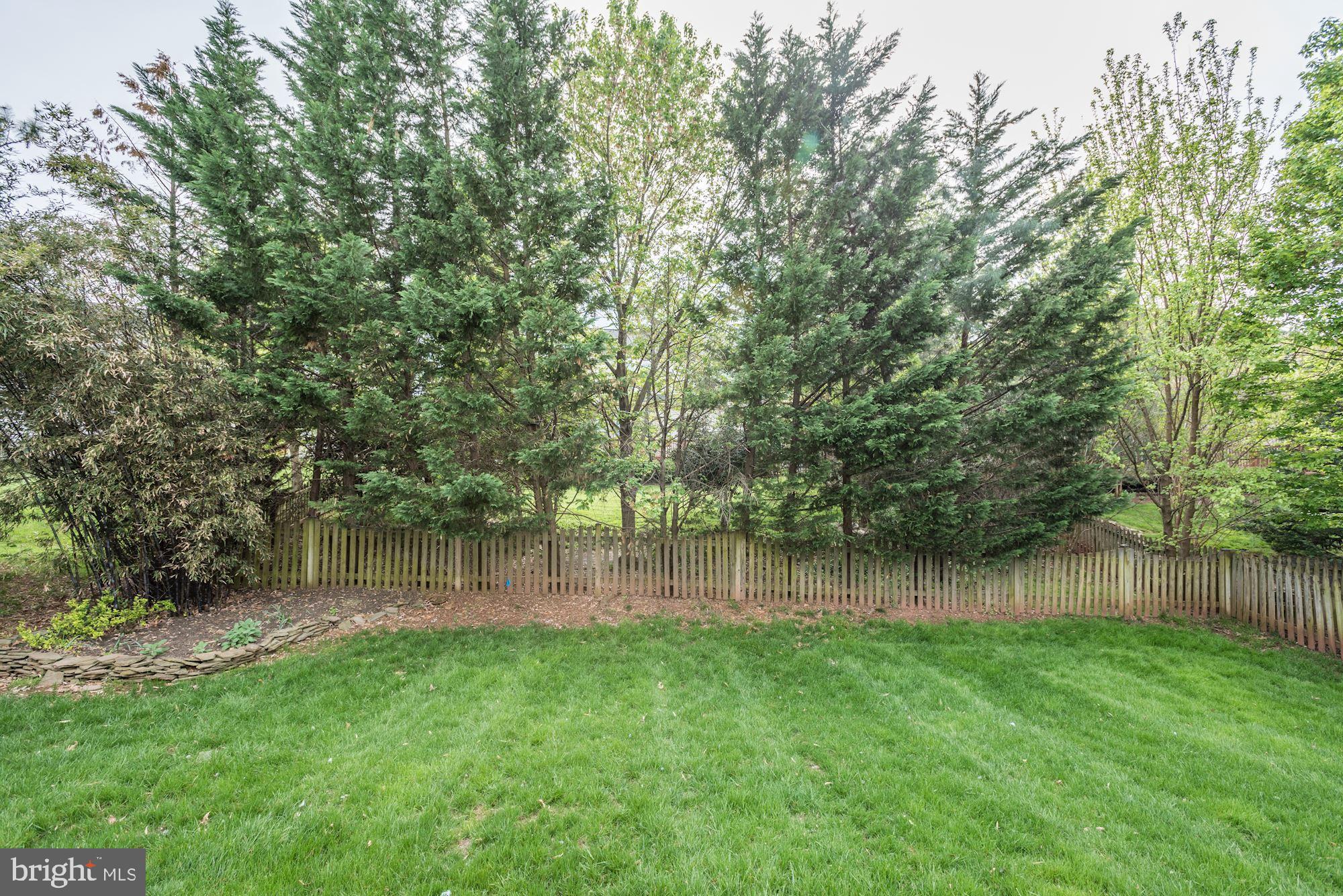 20709 Rainsboro Drive Ashburn, VA 20147 - Photo 25 of 28