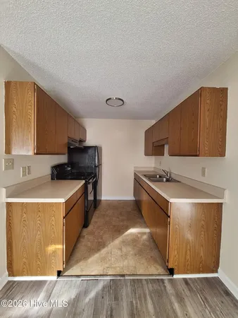 $775 | 3002 Caldwell Court, Unit 12, Greenville, NC 27834