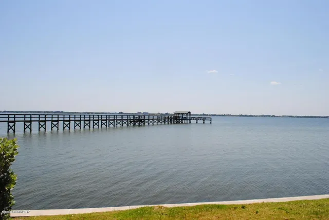 $2,500 | 3245 Beach View Way, Melbourne Beach, FL 32951