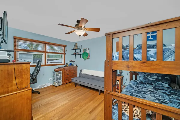 $320,000 | 13808 Sandra Lane, Crestwood, IL 60418
