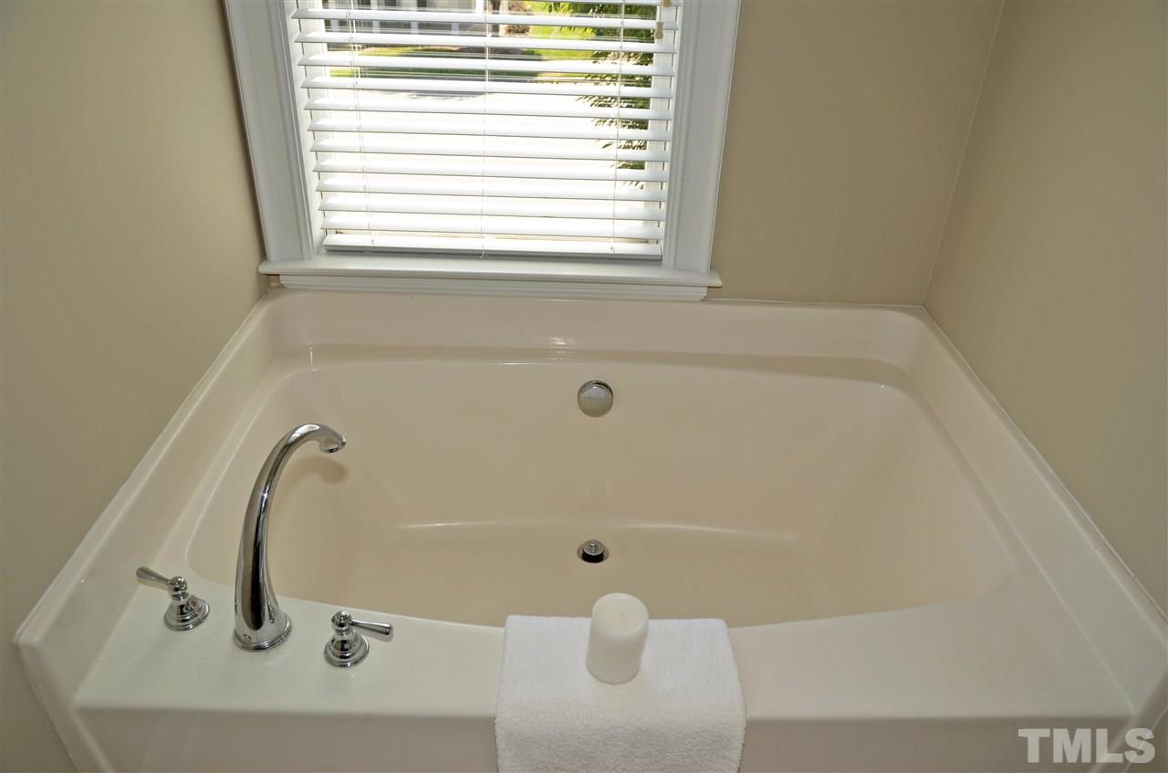 7770 ACC Boulevard Raleigh, NC 27617 - Photo 16 of 21