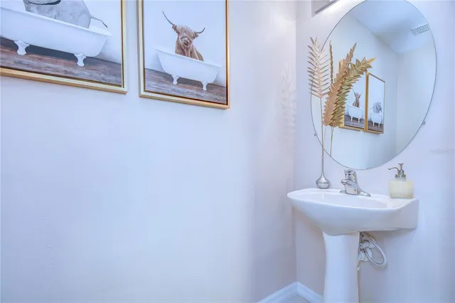 $1,700 | 8526 Brushleaf Way, Tampa, FL 33647