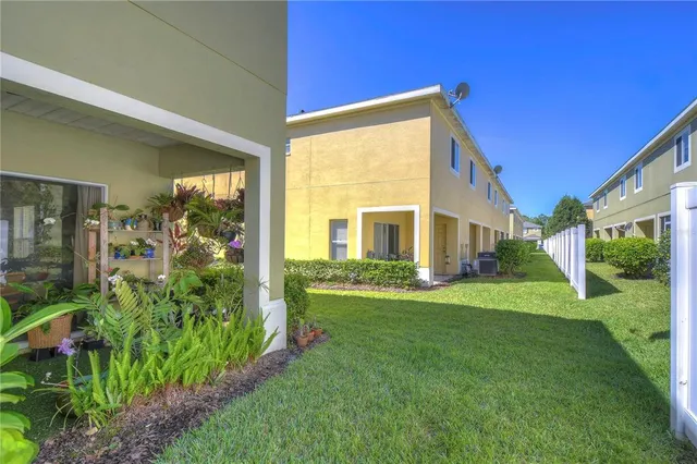 $1,700 | 8526 Brushleaf Way, Tampa, FL 33647