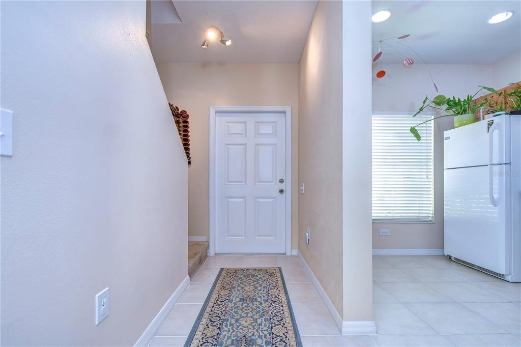 8526 Brushleaf Way Tampa, FL 33647 - Photo 4 of 42