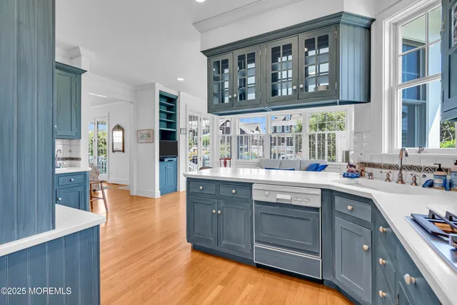 $9,500,000 | 634-640 East Avenue, Bay Head, NJ 08742