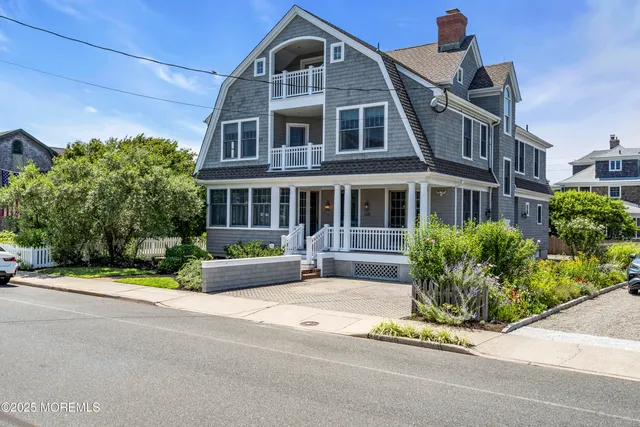 $9,500,000 | 634-640 East Avenue, Bay Head, NJ 08742