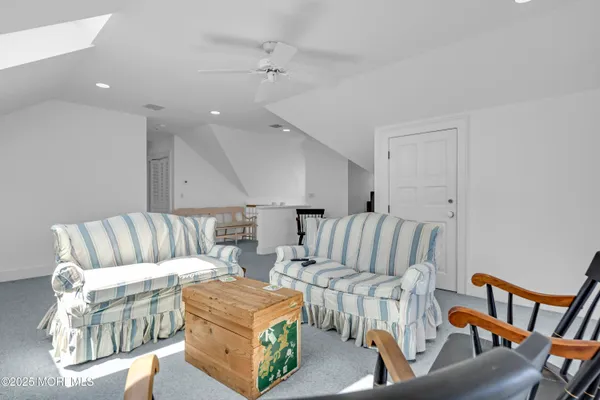 $9,500,000 | 634-640 East Avenue, Bay Head, NJ 08742