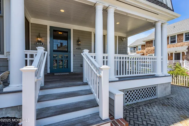 $9,500,000 | 634-640 East Avenue, Bay Head, NJ 08742