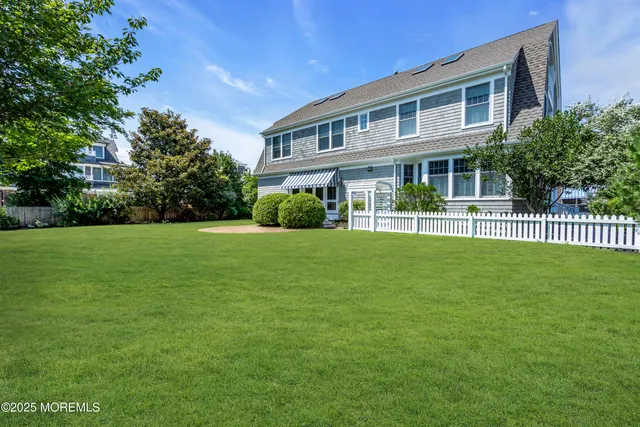 $9,500,000 | 634-640 East Avenue, Bay Head, NJ 08742