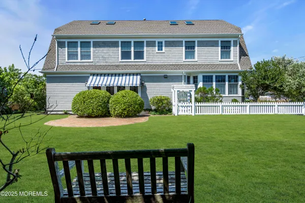 $9,500,000 | 634-640 East Avenue, Bay Head, NJ 08742