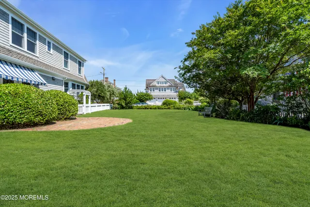 $9,500,000 | 634-640 East Avenue, Bay Head, NJ 08742