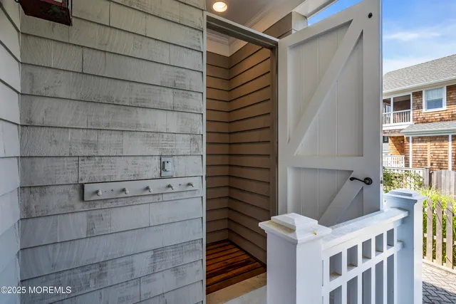 $9,500,000 | 634-640 East Avenue, Bay Head, NJ 08742