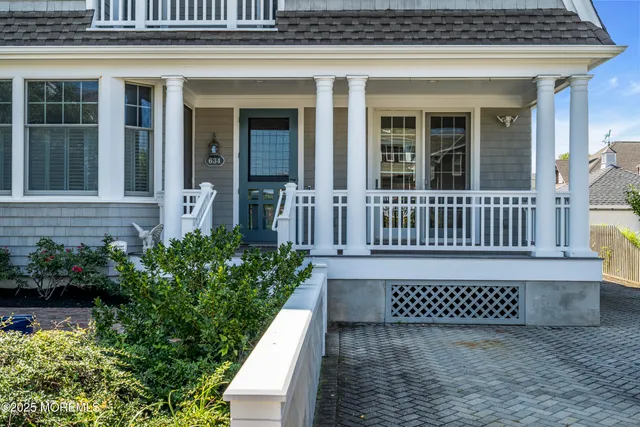 $9,500,000 | 634-640 East Avenue, Bay Head, NJ 08742