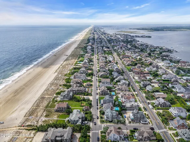 $9,500,000 | 634-640 East Avenue, Bay Head, NJ 08742