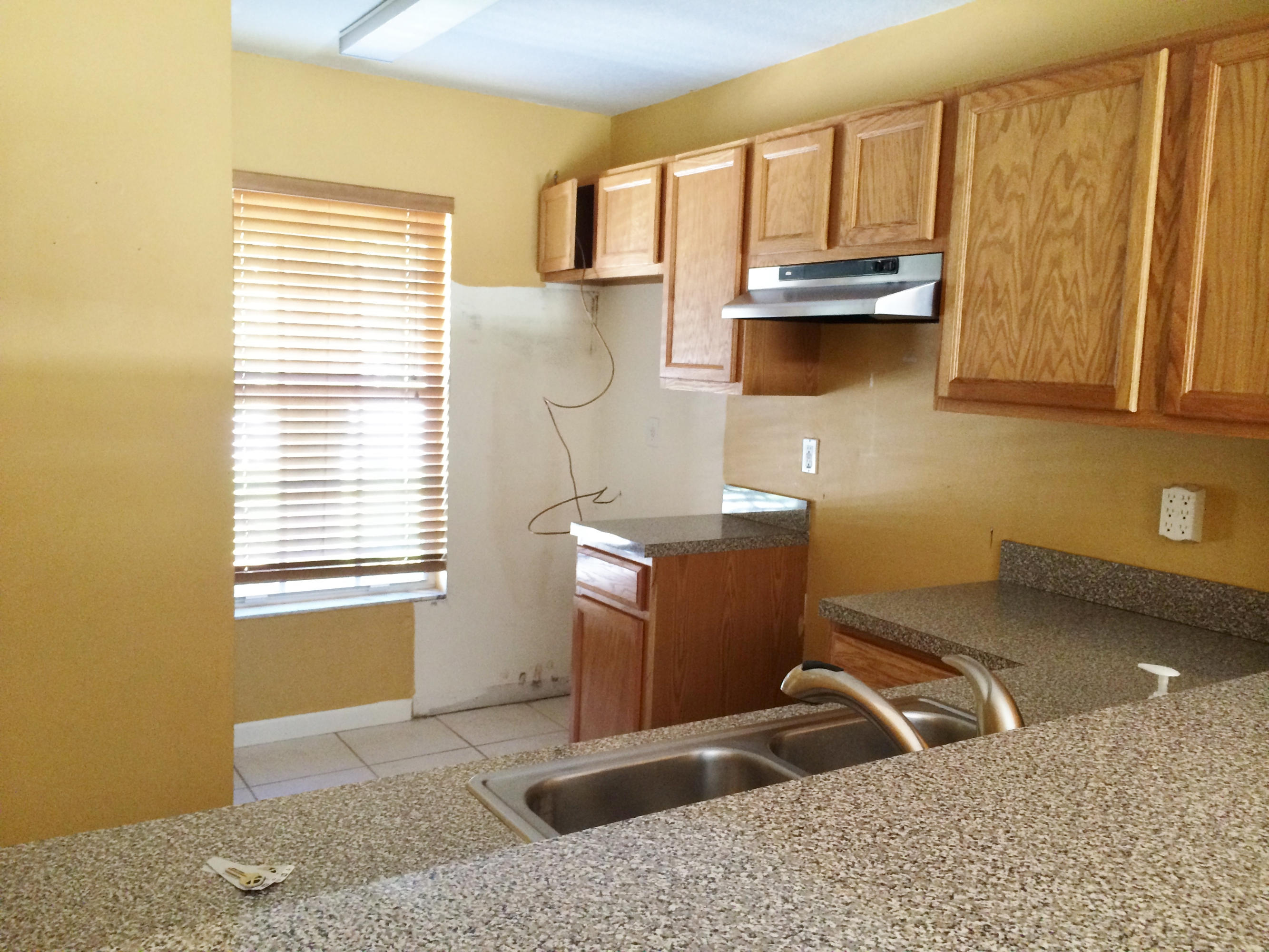 6906 Mitchell Street Jupiter, FL 33458 - Photo 3 of 10 IMG_5499