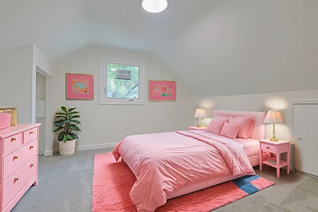 $2,000 | 8 Allegheny Court, Park Forest, IL 60466