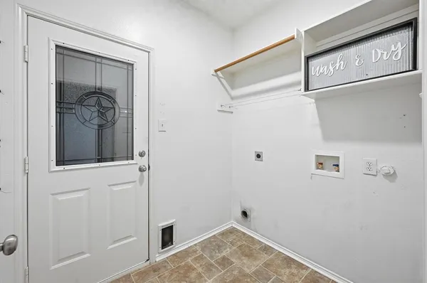 $395,000 | 2816 Memorial Drive, Denton, TX 76210