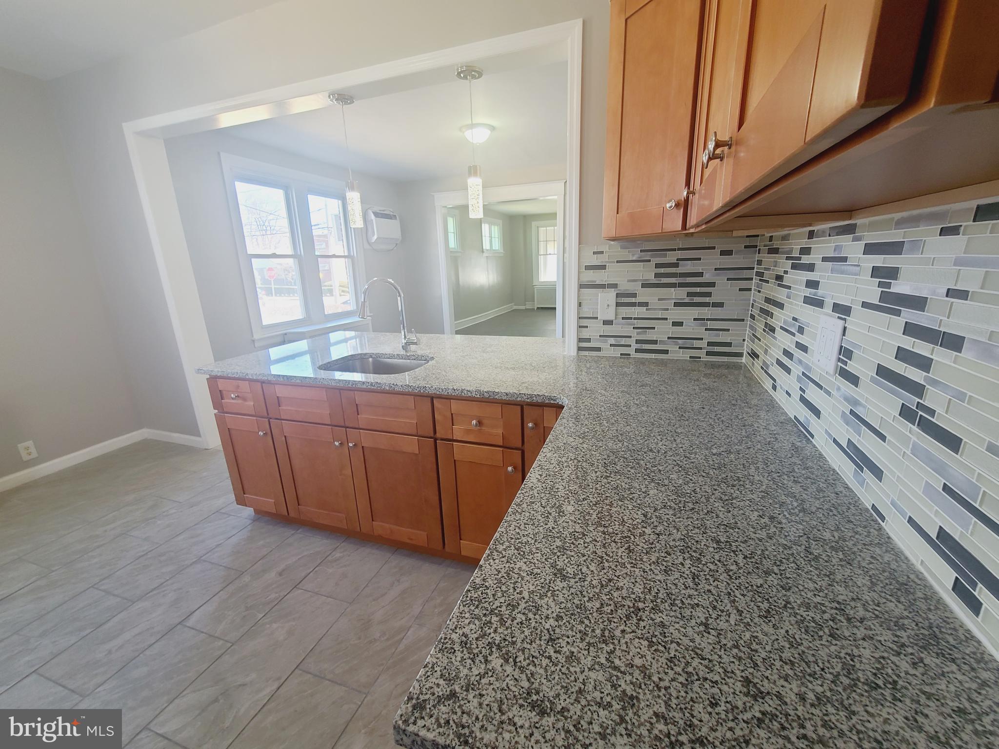 7912 Loretto Avenue Philadelphia, PA 19111 - Photo 17 of 51