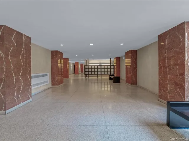 a view of a livingroom with furniture