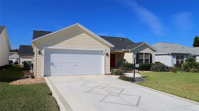 $349,000 | 17716 Southeast 89th Milford Avenue, The Villages, FL 32162