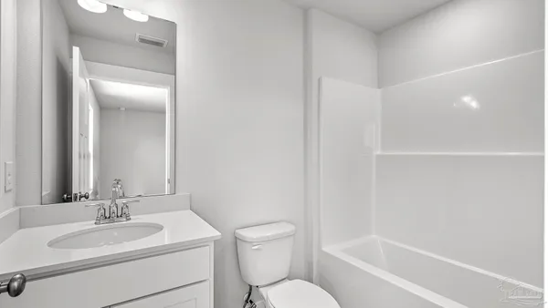 $389,900 | 8055 Fox Hunt Drive, Milton, FL 32583