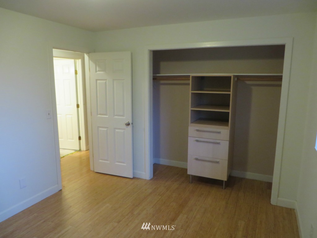 5154 Cottage Path Way Port Orchard, WA 98367 - Photo 10 of 21 Gallery Image 10