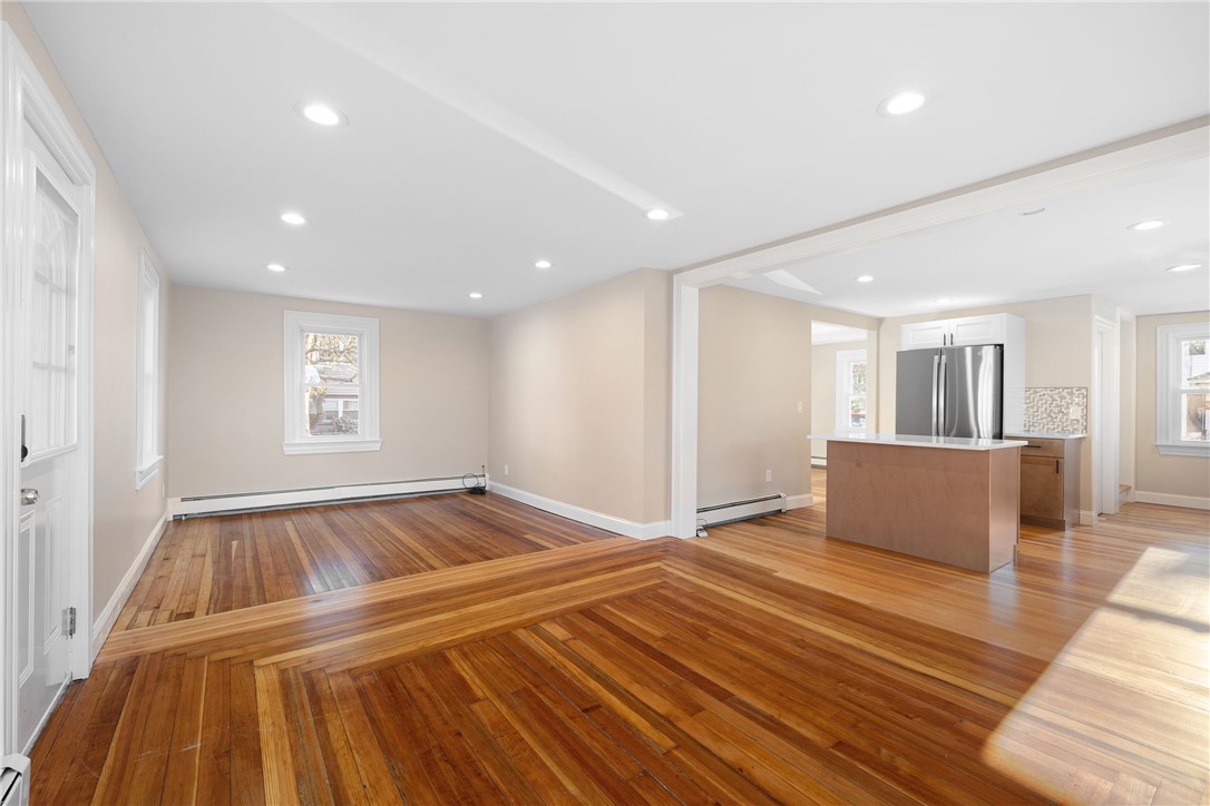 94 Kay Street Cumberland, RI 02864 - Photo 5 of 46