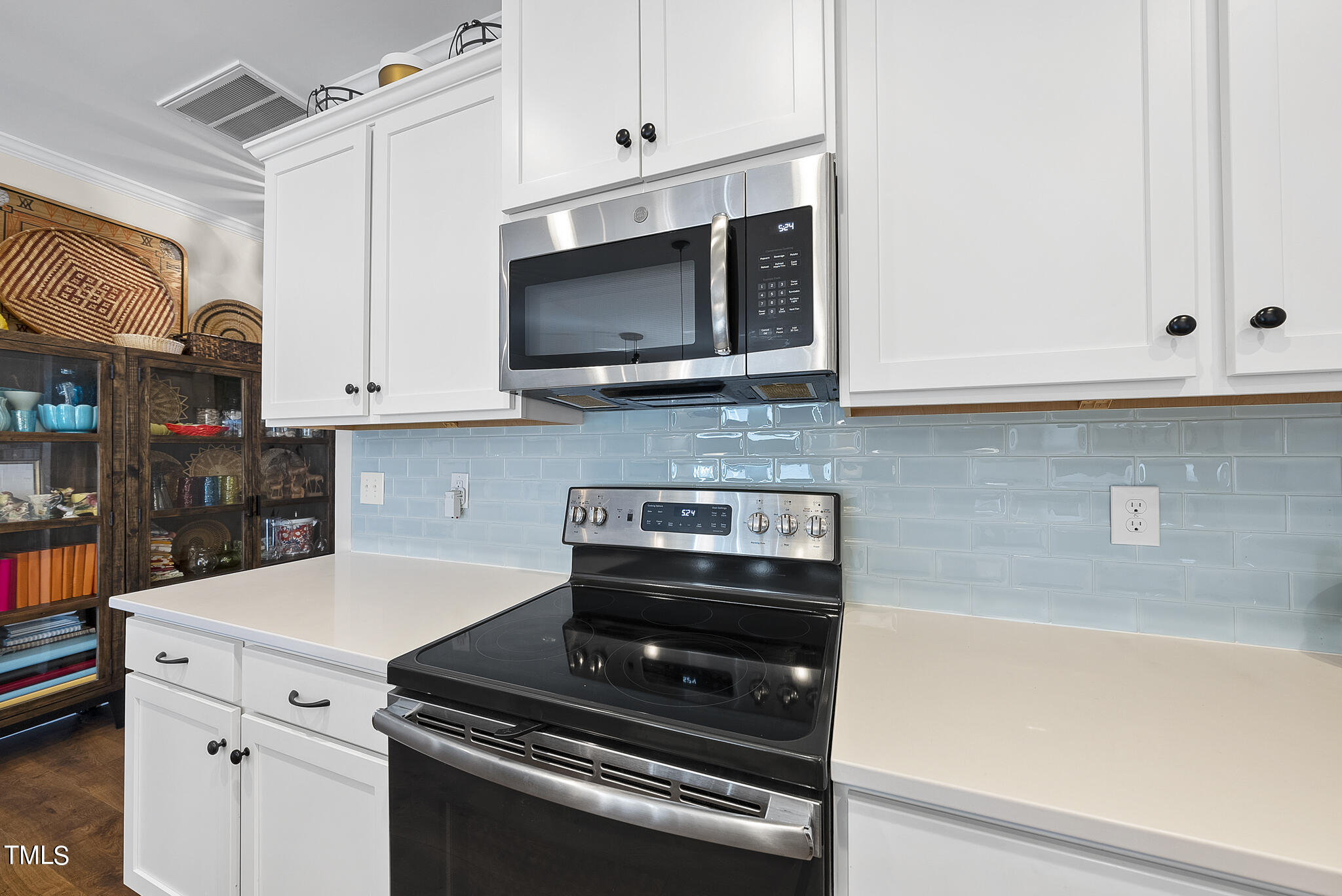 5423 Wallace Martin Way Raleigh, NC 27616 - Photo 8 of 46 DSC01787