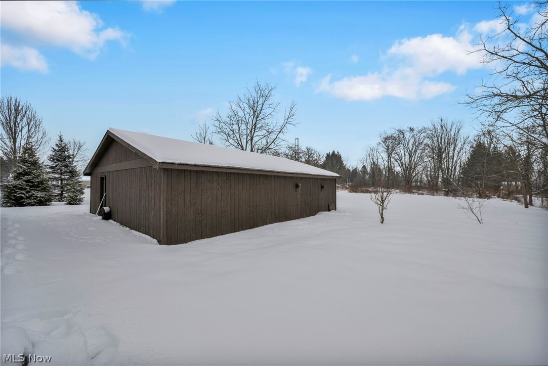 3959 Beach Road Medina, OH 44256 - Photo 44 of 47