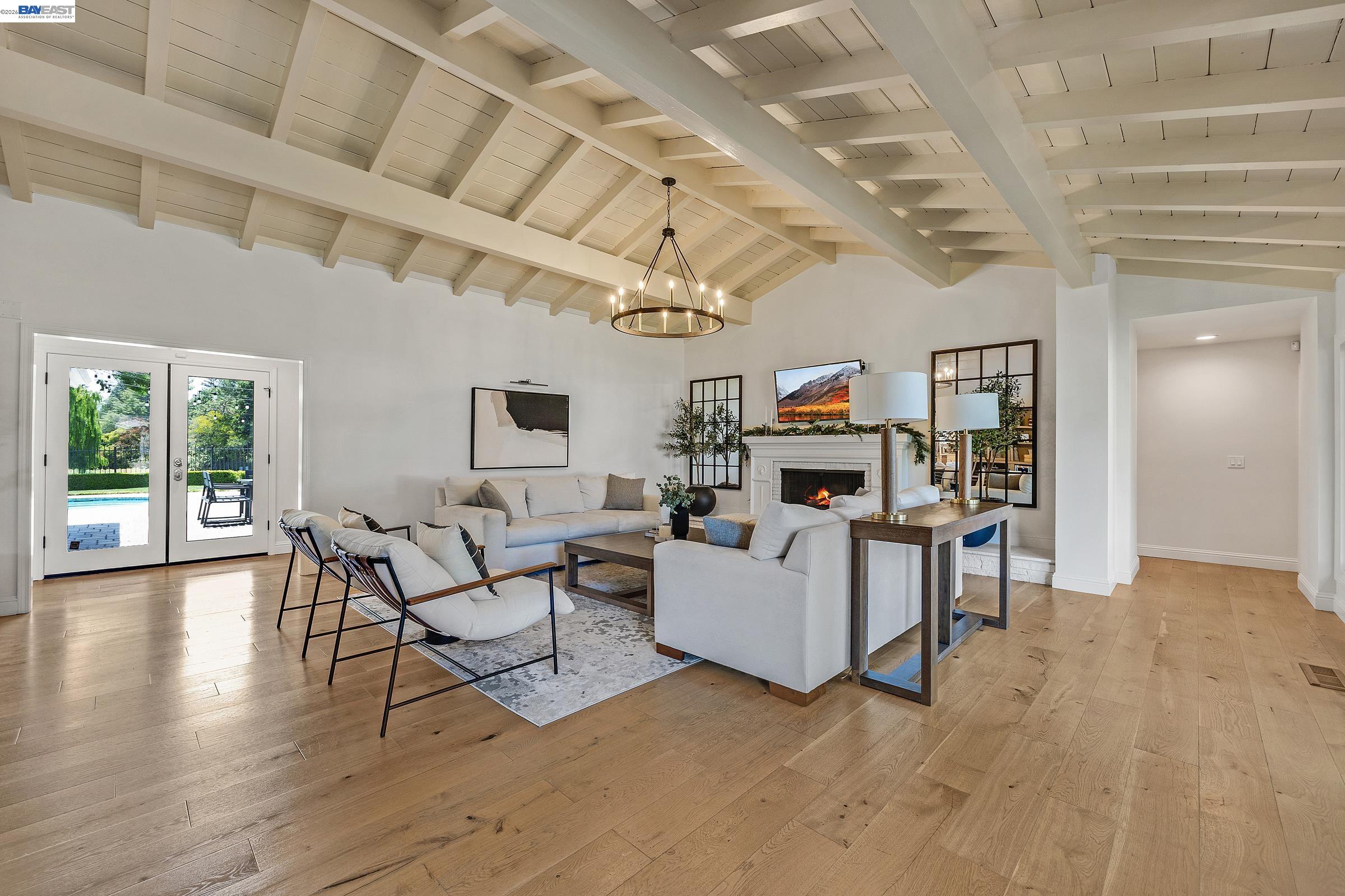 3144 Roundhill Road Alamo, CA 94507 - Photo 22 of 60