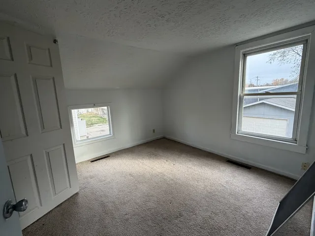 $114,900 | 508 West Grove Street, Bloomington, IL 61701