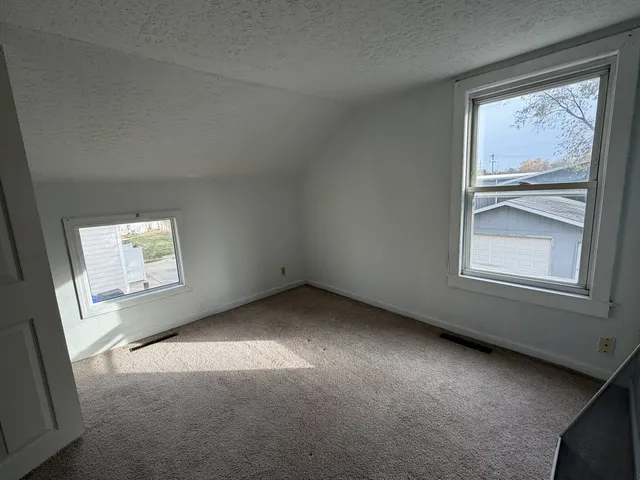 $104,900 | 508 West Grove Street, Bloomington, IL 61701