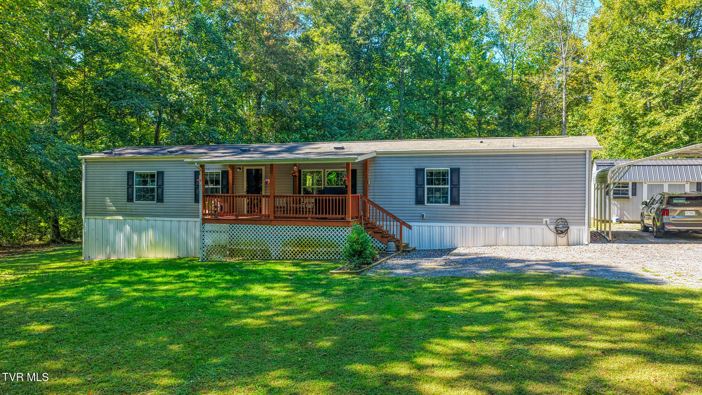 138 Lauderback Road Rogersville, TN 37857 - Photo 1 of 52 138 Lauderback. Rog MLSa (1 of 25)