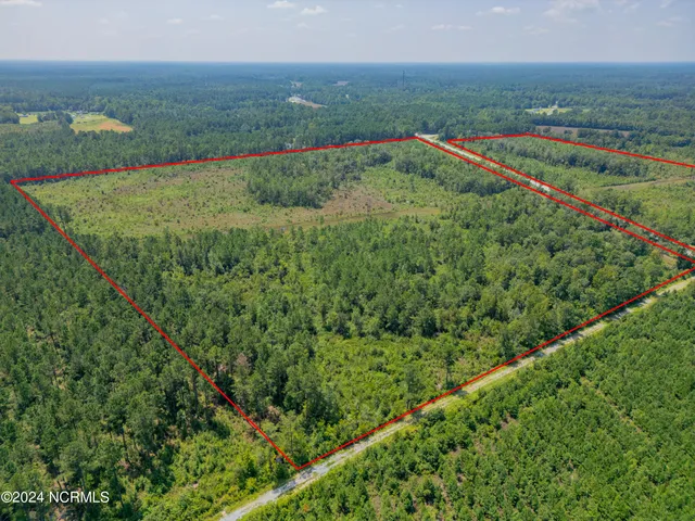 $545,000 | 949 General Howe Road, Riegelwood, NC 28456