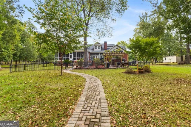 $895,500 | 383 Evergreen Road, Dublin, GA 31021