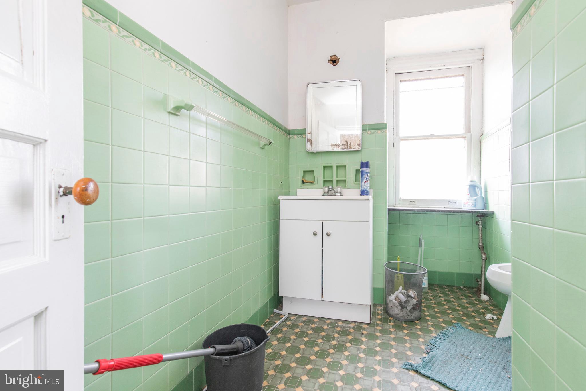 1201 Fillmore Street Philadelphia, PA 19124 - Photo 21 of 29