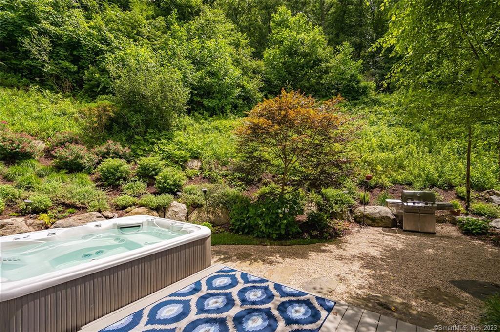260 White Deer Rocks Road Woodbury, CT 06798 - Photo 14 of 40