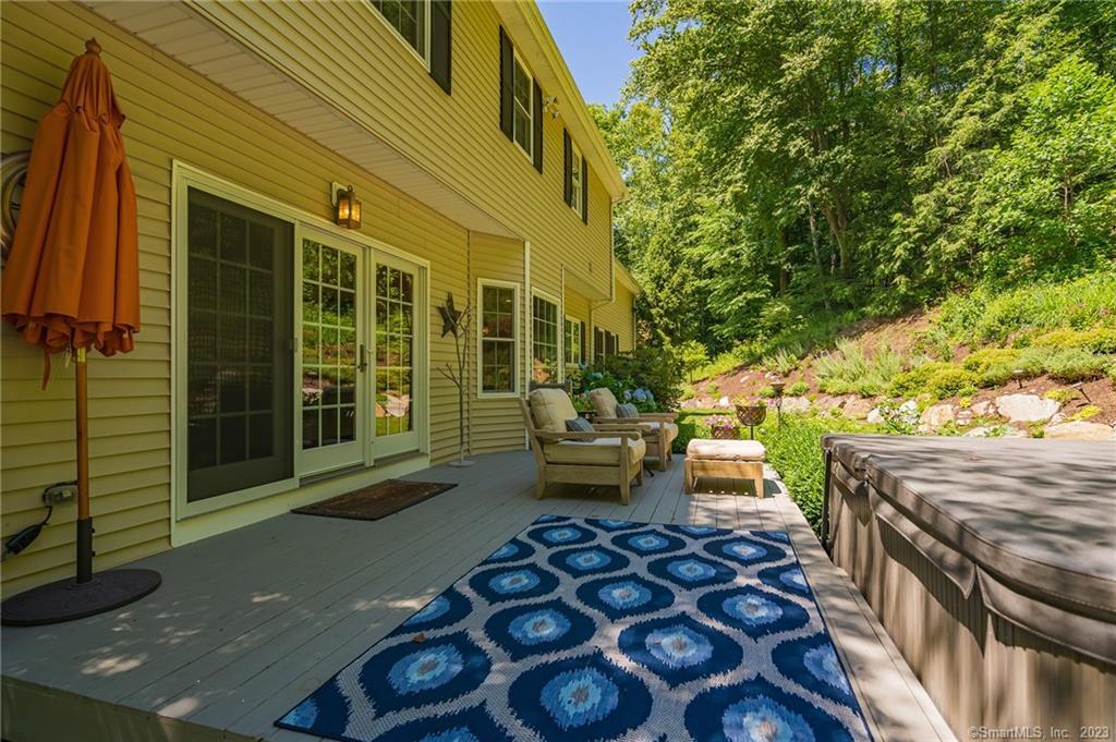 260 White Deer Rocks Road Woodbury, CT 06798 - Photo 15 of 40