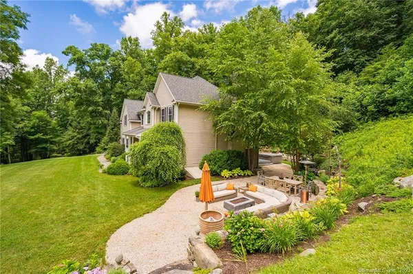 $7,500 | 260 White Deer Rocks Road, Woodbury, CT 06798