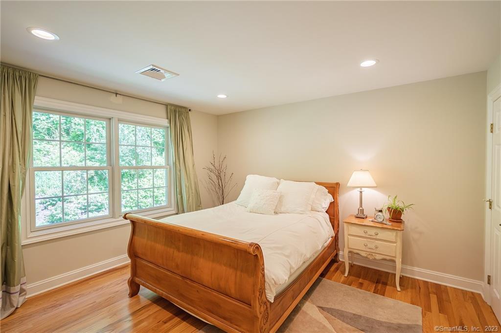 260 White Deer Rocks Road Woodbury, CT 06798 - Photo 33 of 40