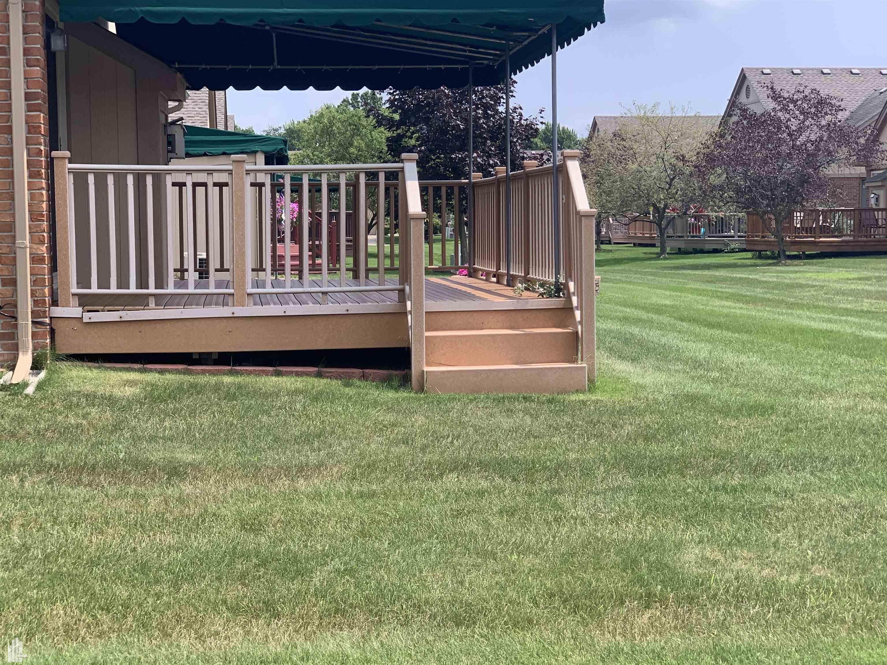 16740 Country Ridge Court Macomb, MI 48044 - Photo 20 of 30 50149282-26487fdd-be8c-44ba-b3e6-f18980156a7c.JPG